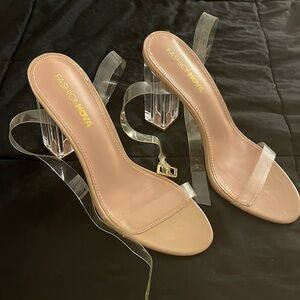 Women’s 9M Nude 4” Block Heel Shoe Round Toe PVC Straps Adjustable Ankle Strap